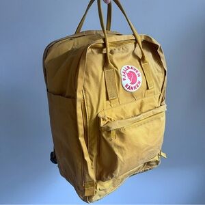 💛 Fjallraven Kånken Laptop 17” Backpack in Ochre PLUS ☔️ Rain Cover